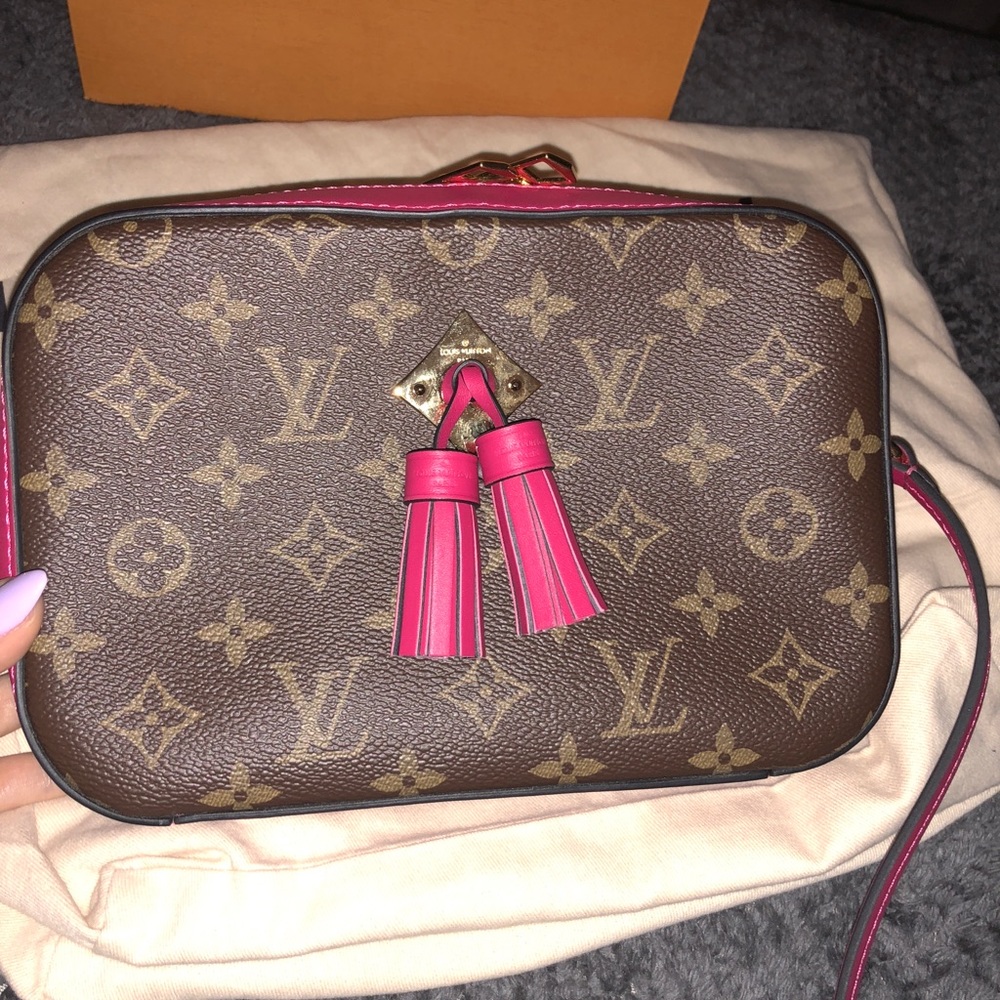 Louis Vuitton SAINTONGE SOLD